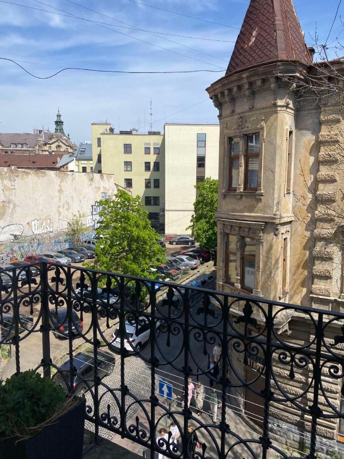 Lvapart Вул Ковжуна 2 Кім Ізол Кухня Студія Не Далеко Від Ж Д Вокзалу Палацу Мистецтв Звітні Документи Lviv Dış mekan fotoğraf